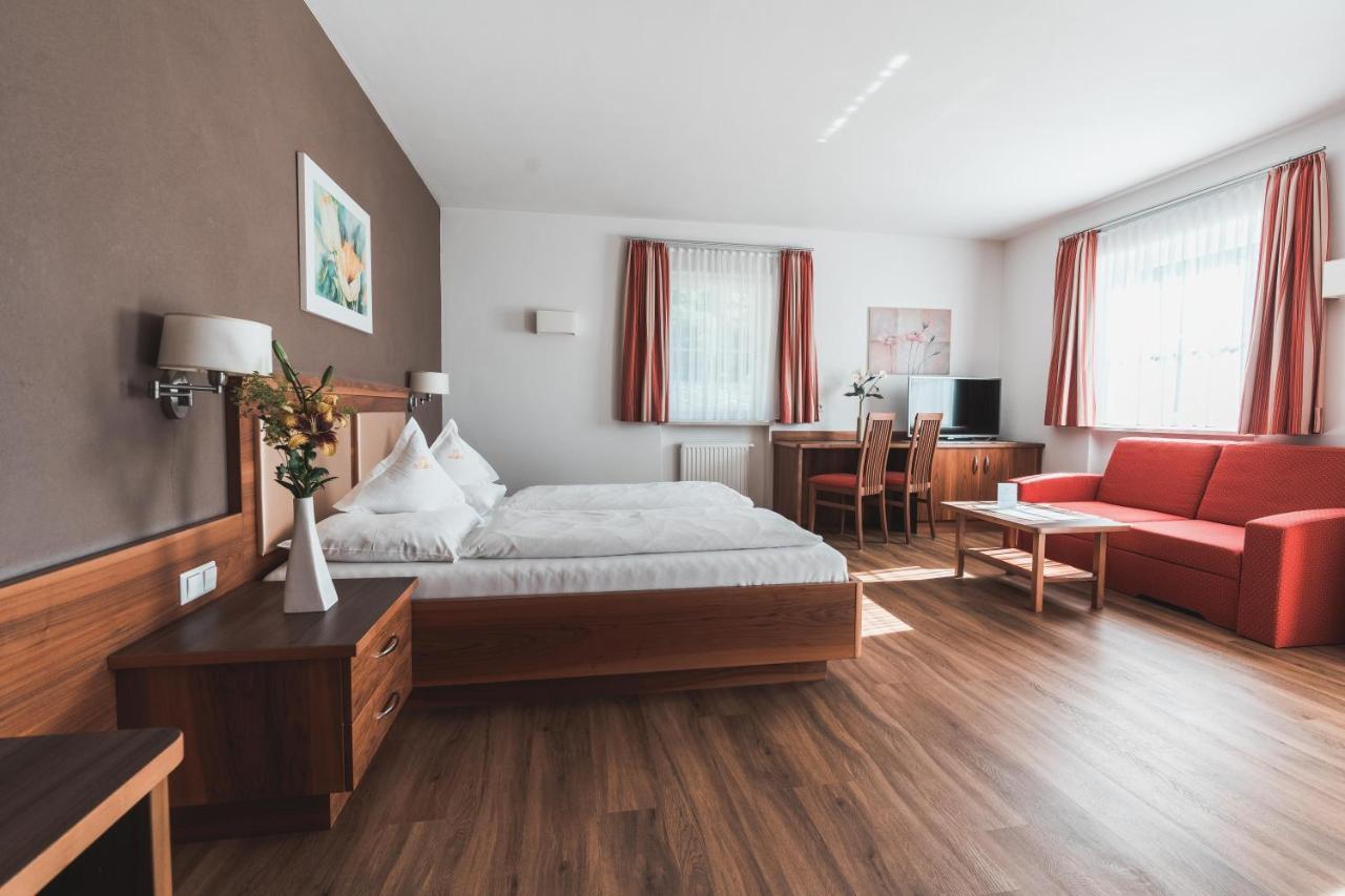 Hotel Am Sonneck Lagundo Εξωτερικό φωτογραφία
