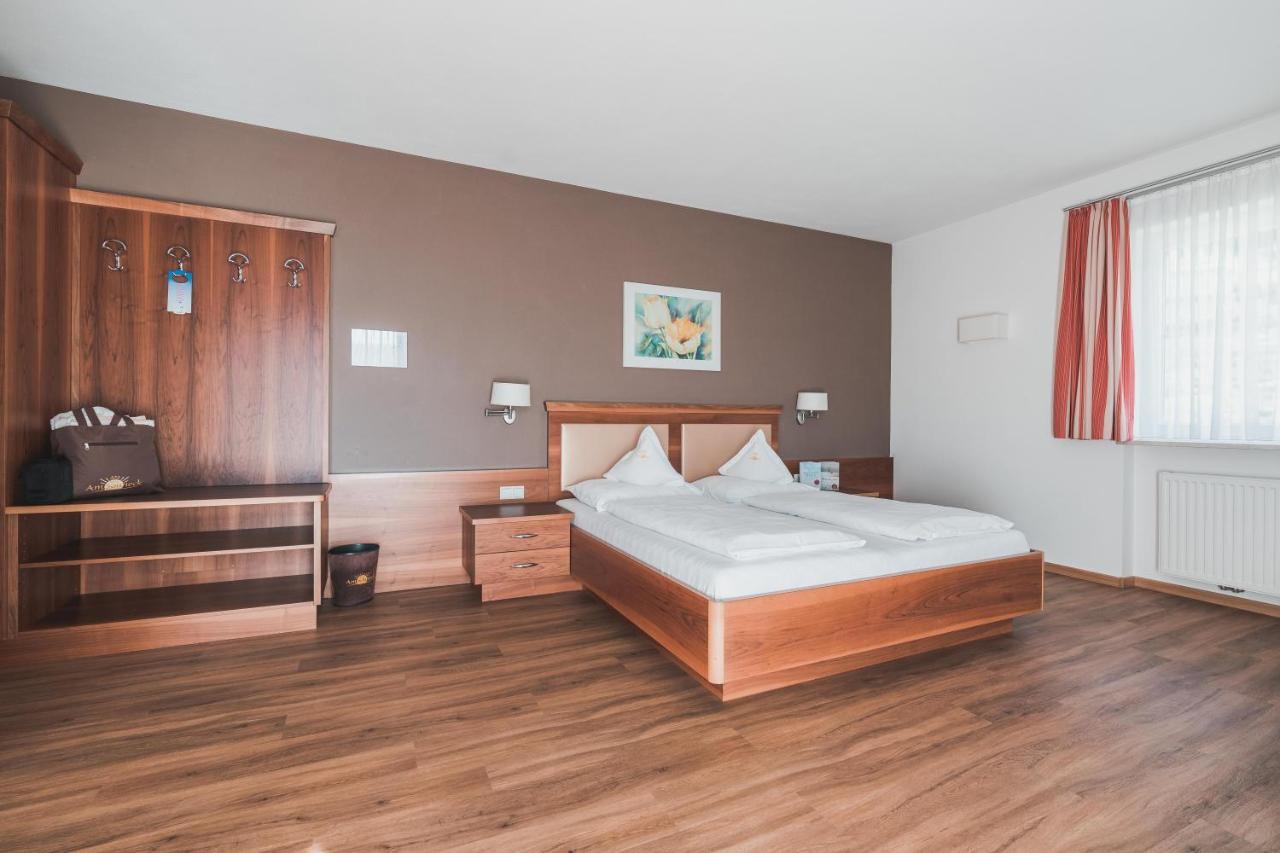 Hotel Am Sonneck Lagundo Εξωτερικό φωτογραφία